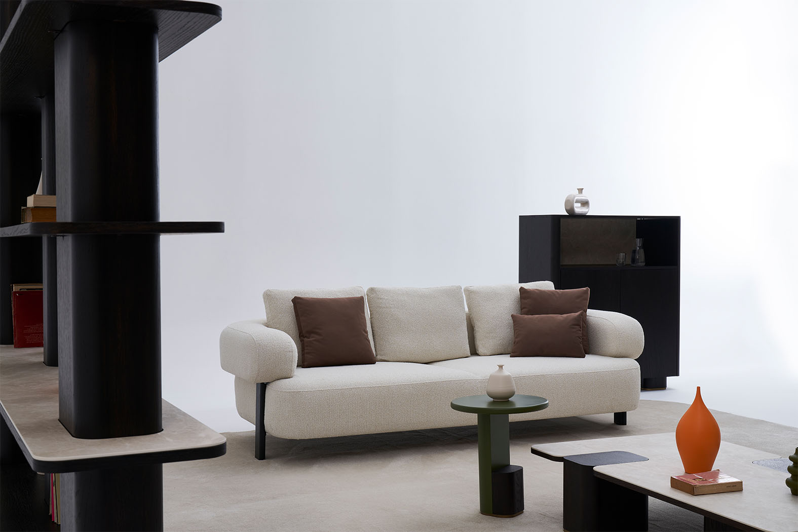 Prada Sofa set - Image 4