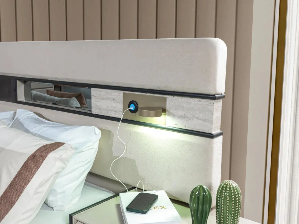 Anka Modern Bed — Vantage Furniture